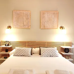 80s Loft Vintage 15' Malaga Airport Free Guest Parking Appartement